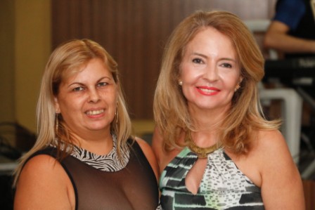1ª CHÁ DAS ROSAS na Associação dos Oficiais/MS