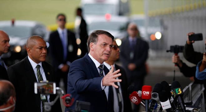 Bolsonaro disse ter opinião própria, mas que respeita Congresso e o STF
Ueslei Marcelino/Reuters