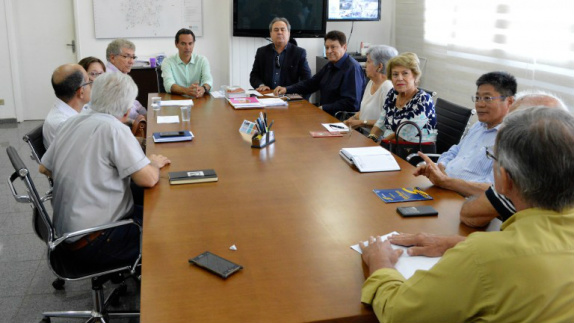 Prefeito recebe diretoria do Instituto Histórico e Geográfico de MS