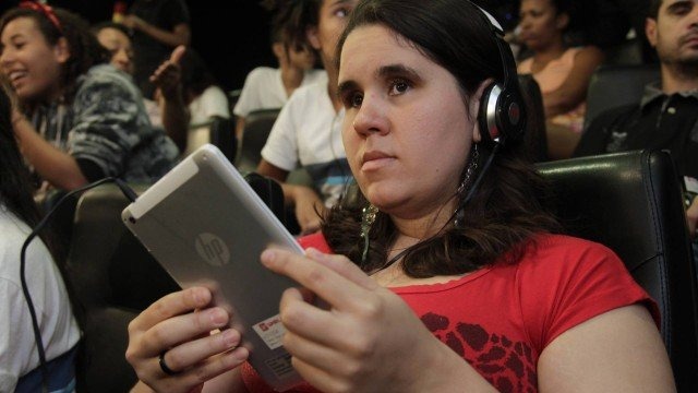 Cinemas têm até janeiro para garantir acessibilidade a cegos e surdos Fábio Guimarães / Extra