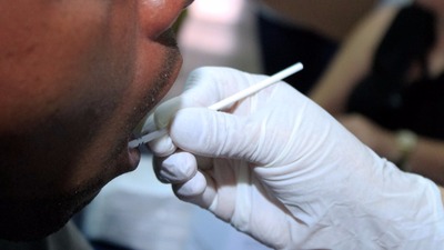 Novo projeto da prefeitura garante 'banho de cidadania' á população em situação em situação de rua