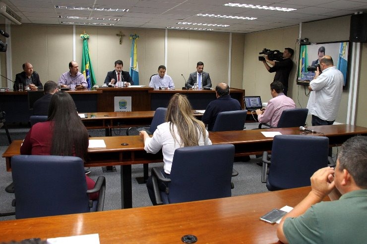 Frente Parlamentar discute lei federal sobre regularização fundiária Wagner Guimarães