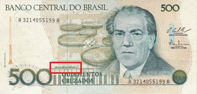 Por que a frase “Deus seja louvado” está escrita nas cédulas, se o país é considerado laico?