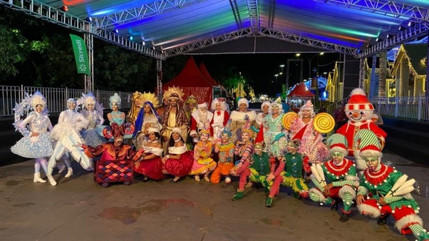 Cidade do Natal apresenta o espetáculo "A Árvore Mágica" e desfile de personagens Cidade do Natal apresenta o espetáculo "A Árvore Mágica" e desfile de personagens