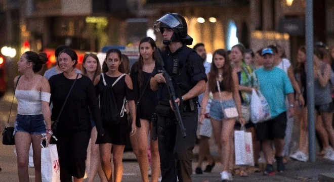 Ataque em Barcelona deixou 13 mortos nesta quinta
Stringer/17.08.2017/Reuters