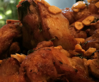 Aprenda a fazer um Frango à Passarinho crocante e saboroso