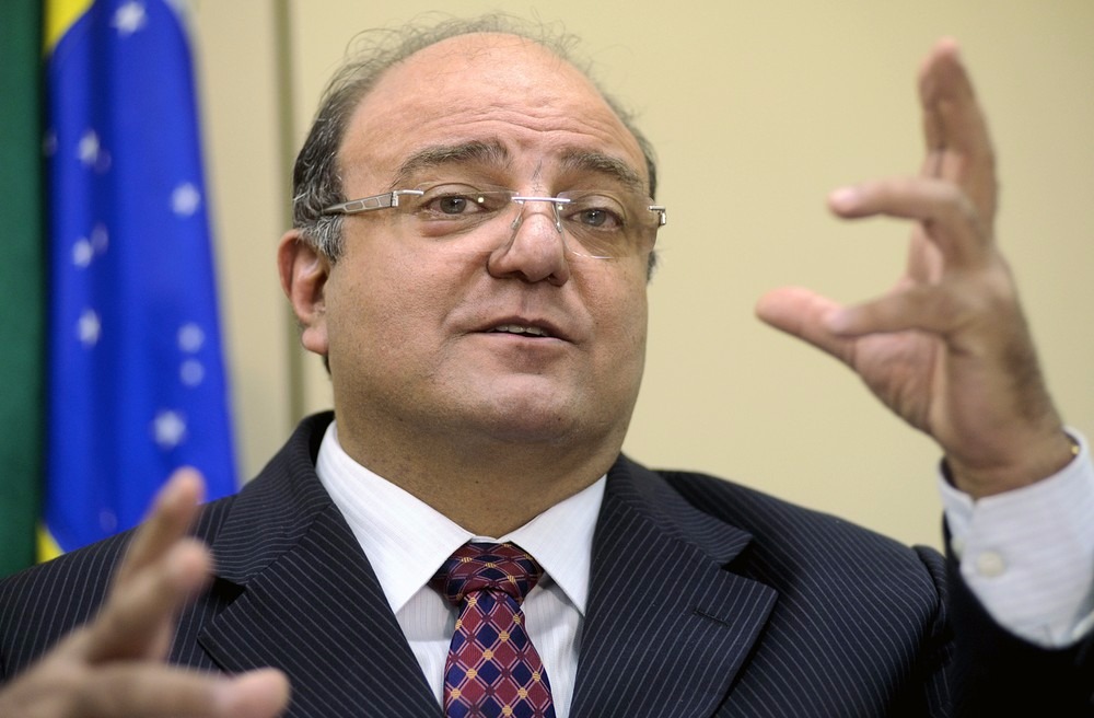 Vaccarezza é preso em nova fase da Operação Lava Jato em São Paulo O deputado federal Candido Vacarezza fala durante entrevista na Câmara dos Deputados, em Brasília, em 2011 (Foto: Janine Moraes/Câmara dos Deputados/Arquivo)