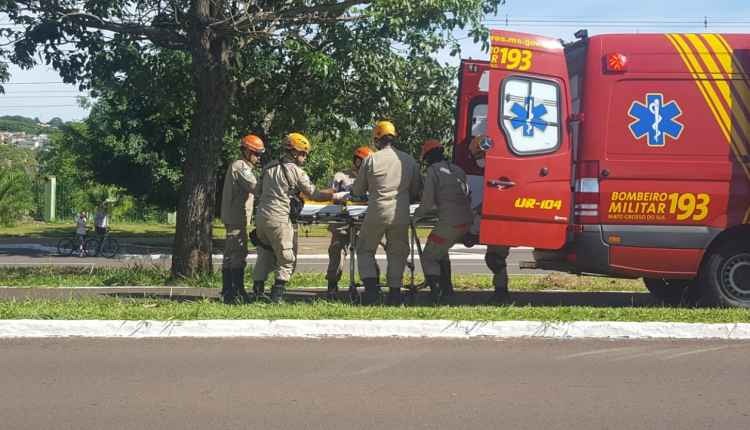 Vítima foi socorrida para a Santa Casa . Vinícius Costa/MidiaMax