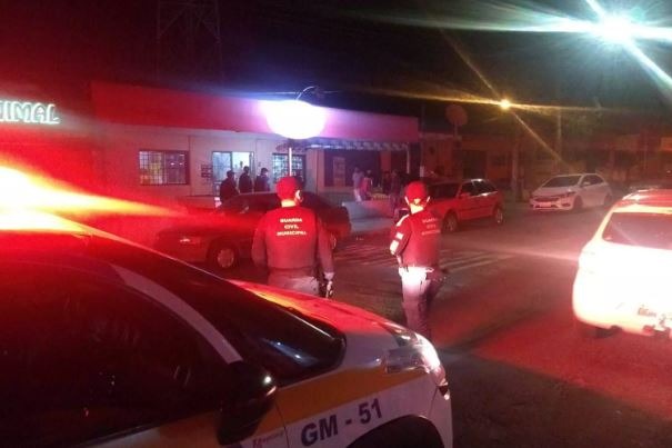 Operação Toque de Recolher flagra 33 comércios abertos na Capital