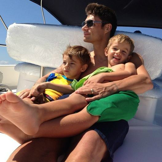 Veja quem são os atletas que dispensam baladas e mulheres para aproveitar a família Foto: Reprodução/Instagram