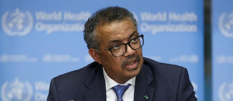 OMS nega que novo coronavírus tenha sido criado em laboratório O diretor-geral da OMS expôs a necessidade de combater a desinformação
Salvatore Di Nolfi / EFE