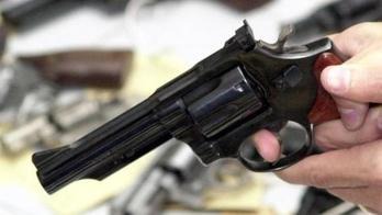 Projeto que amplia porte de armas deve ser votado nesta terça-feira