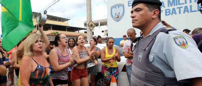Mulheres de PMs do ES: "associações não nos representam" Mulheres de PMs do ES: "associações não nos representam"