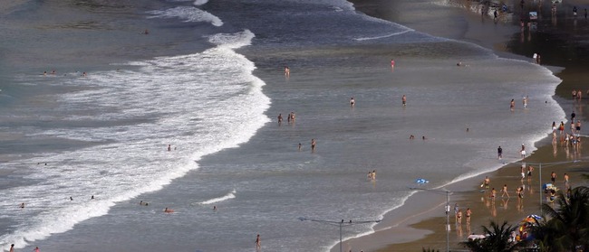 Marinha alerta para ondas de até 4 metros no litoral do Nordeste divulgção