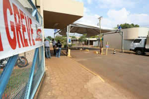 Greve no HU compromete atendimento de emergência, denuncia Samu Greve começou na última segunda-feira e Samu afirma que setor de emergência está prejudicado (Foto: Marcelo Victor)