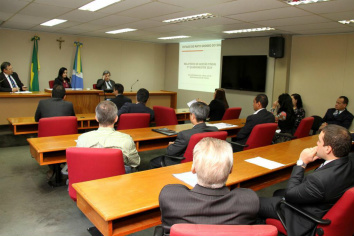 Foto: Wagner Guimarães ALMS
Prestação de contas foi realizada no plenarinho da Casa de Leis 