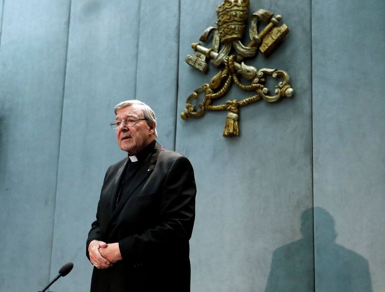 Vaticano reconhece decisão da Justiça de manter condenação de cardeal Cardeal George Pell, em entrevista no Vaticano - REUTERS/Remo Casilli/File Photo