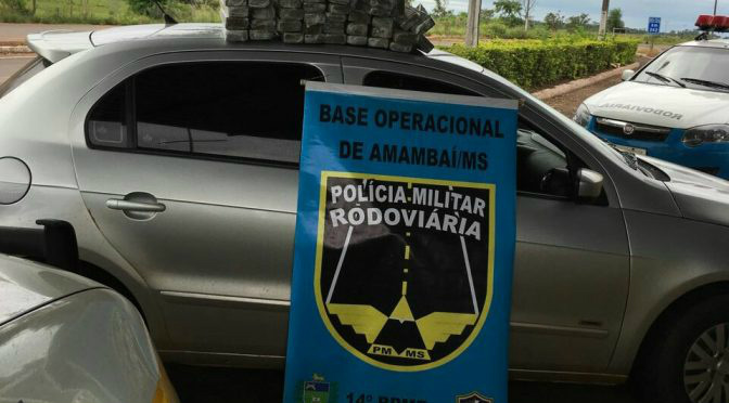 Polícia Militar Rodoviária apreende 54 quilos de maconha que seria levada para SP Apreensão na MS 156 em Amambai - MS. (Foto: PRE/Divulgação)