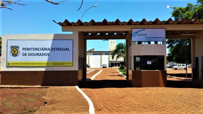 Bomba caseira é encontrada em presídio durante pente-fino Bomba caseira é encontrada em presídio durante pente-fino