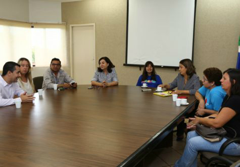 Délia recebe Associação de Pais e Amigos dos Autistas da Grande Dourados Prefeita quer atuar em parceria com a AAGD – A. Frota
