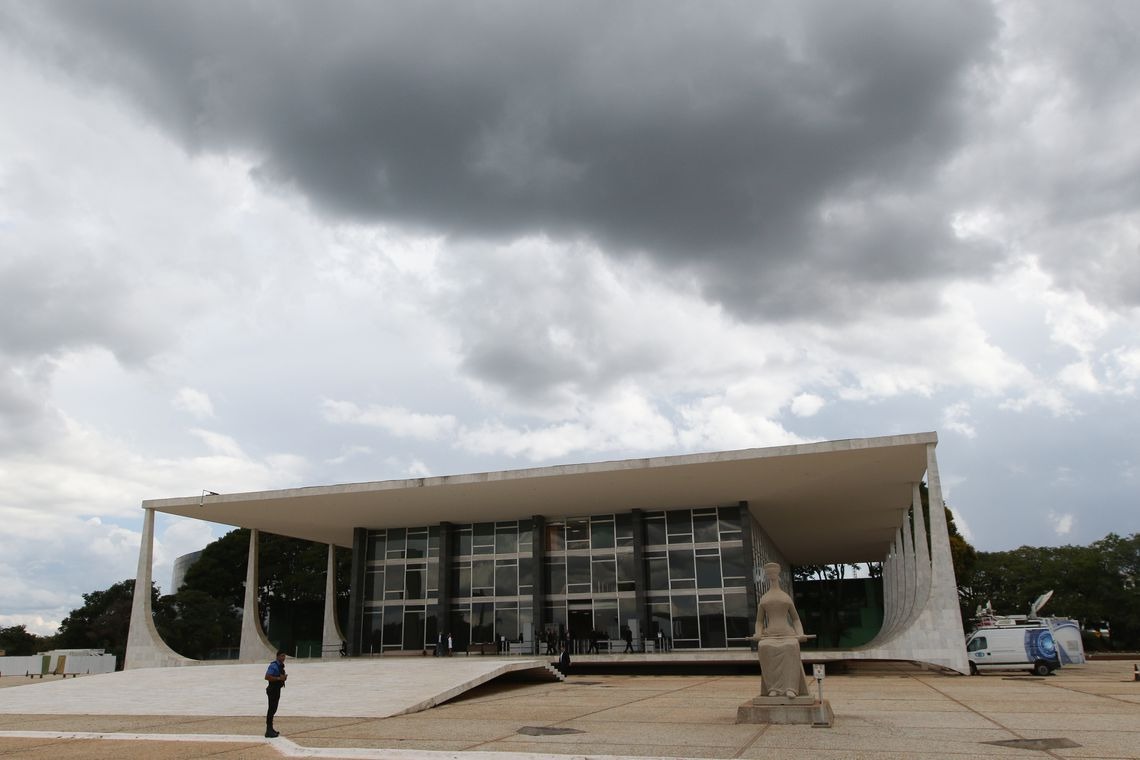 Maioria do STF vota para suspender MP que extinguiu DPVAT Fabio Rodrigues Pozzebom/Agência Brasil