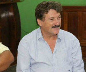 Polícia segue pistas de matadores de Goldoni O ex-deputado e ex-prefeito Oscar Goldoni em imagem de arquivo
(Foto: REPRODUÇÃO)