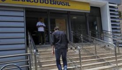 Agências bancárias reabrem até quinta-feira para atendimento ao público Brasília - Agências bancárias reabrem hoje em todo paísAgência Brasil/Arquivo
