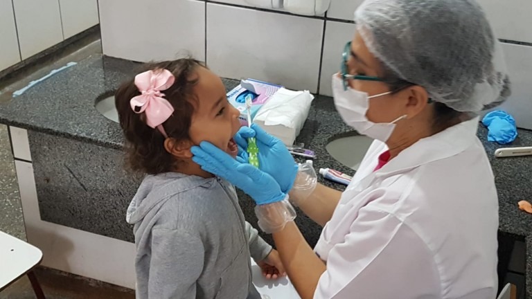 Praça Ary Coelho recebe atendimento para diagnóstico de câncer de boca