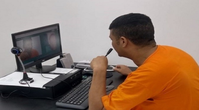 Agepen usa visita virtual para garantir contato de custodiados com familiares