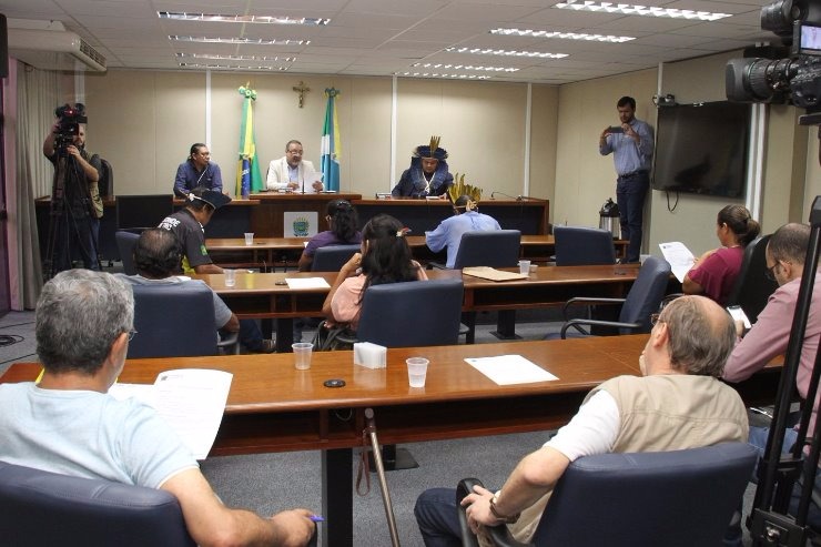 Lideranças indígenas discutem alternativas de desenvolvimento em evento na ALEMS Evento foi realizado na tarde desta quinta-feira no Plenarinho Deputado Nelito Câmara, na Assembleia Legislativa. Foto: Wagner Guimarães