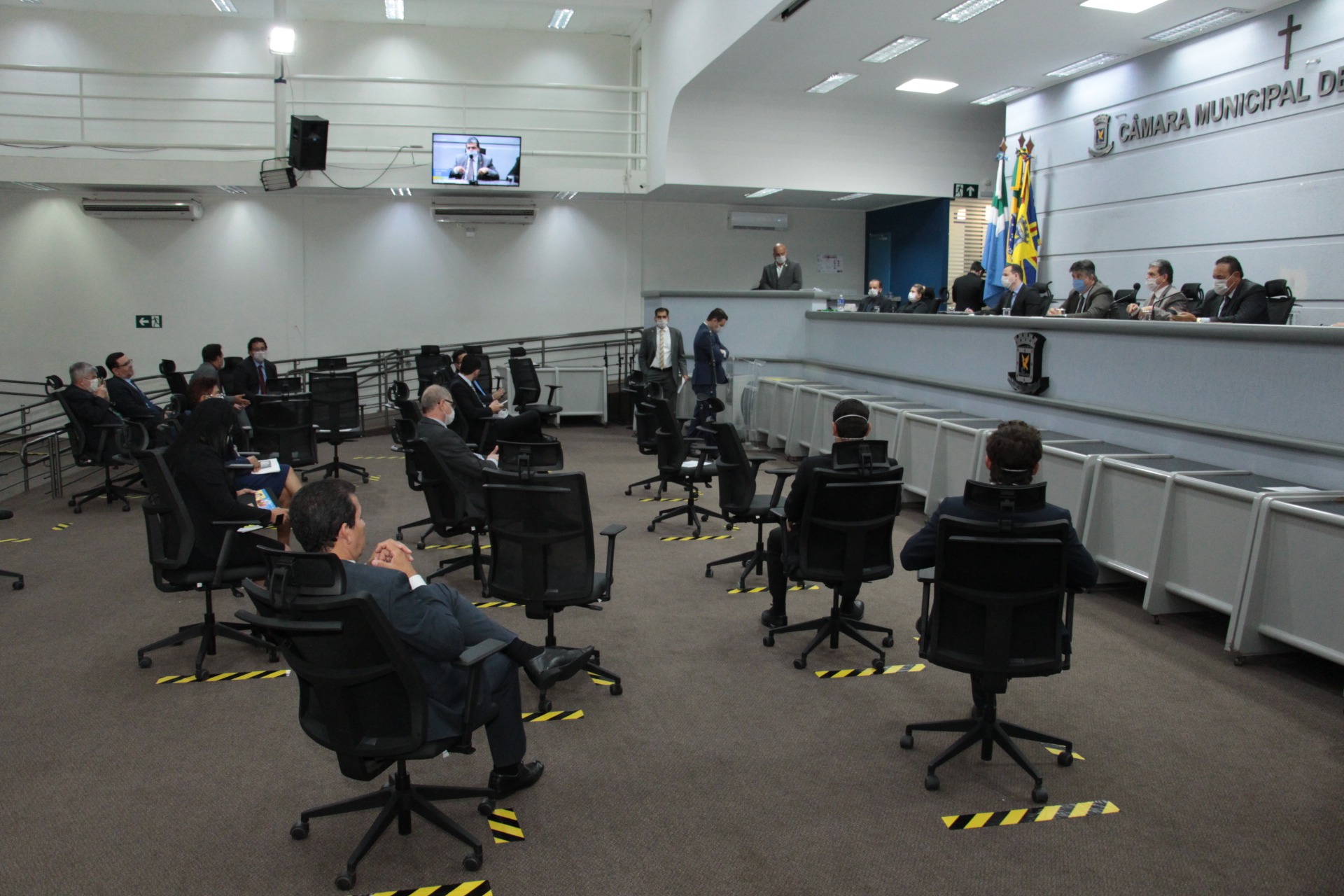 Vereadores votam quatro projetos na sessão de terça-feira