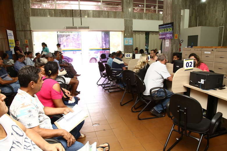 Contribuintes têm até hoje para aderir ao Refis em Dourados Contribuintes têm até hoje para aderir ao Refis em Dourados