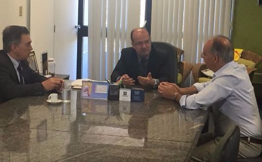 Hélio pede volta da Força Nacional e secretário promete apoio das forças especiais