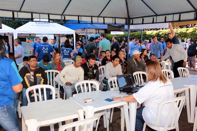 2ª Feira do Trabalho será realizada dia 2 na UFMS oferecendo mais de 60 serviços à população 2ª Feira do Trabalho será realizada dia 2 na UFMS oferecendo mais de 60 serviços à população