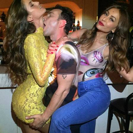 Izabel Goulart e Sabrina Sato com Mazzafera Foto: Instagram