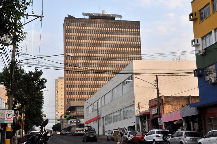 Em reunião com o prefeito, donos do Hotel Campo Grande demonstram interesse em venda Reprodução - Correio do Estado