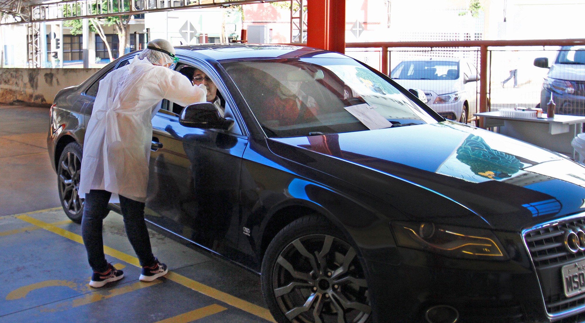 Drives-thru já estão funcionando em Dourados e Três Lagoas