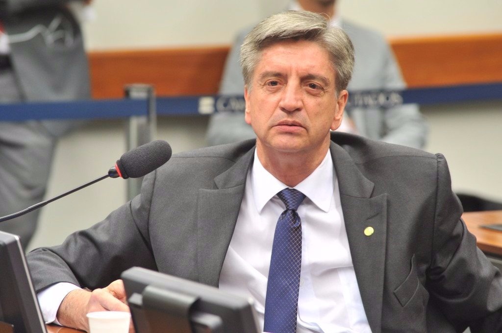 Deputado de MS gasta quase R$ 100 mil e é "campeão" de viagens para o exterior Dagoberto gastou, segundo site, quase R$ 100 mil em passagens - Foto: Divulgação