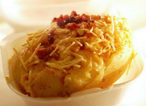 Anote a receita de uma deliciosa batata assada recheada light Flickr / Vicente Eugenio