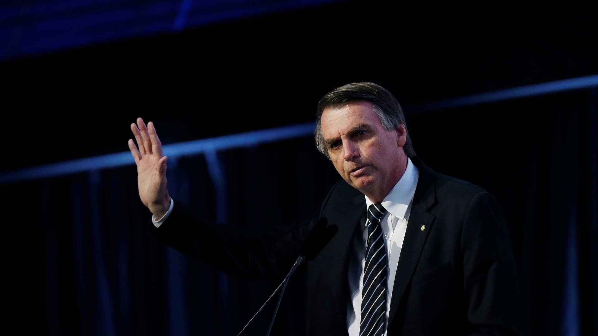 Festa da multa vai acabar, diz Bolsonaro ao criticar Ibama Paulo Whitaker / Reuters