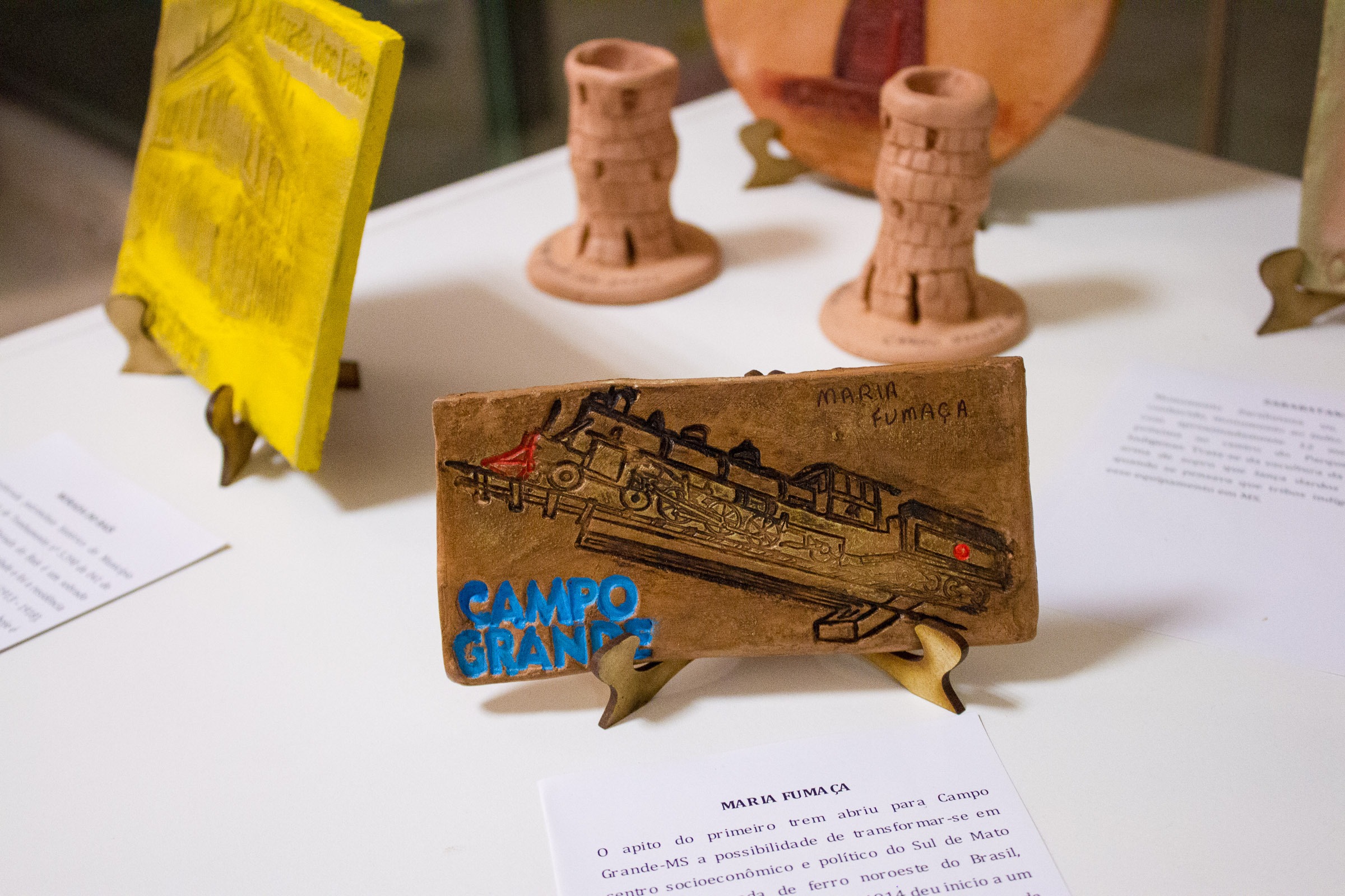 Exposição de miniaturas de monumentos históricos continua na galeria e vidro O Monumento da locomotiva tem 5 metros de altura, 20 de comprimento e cerca de 20 toneladas.