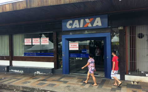 Caixa faz 356 mil atendimentos no 1º sábado de consultas sobre FGTS Caixa faz 356 mil atendimentos no 1º sábado de consultas sobre FGTS