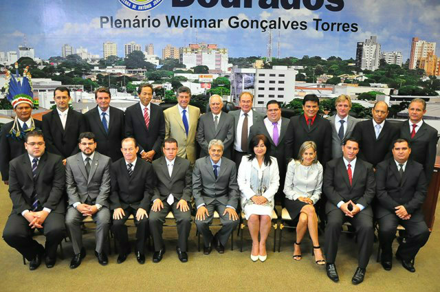 Seis dos 19 vereadores de Dourados disputaram a eleição 2014 - Foto: Divulgação