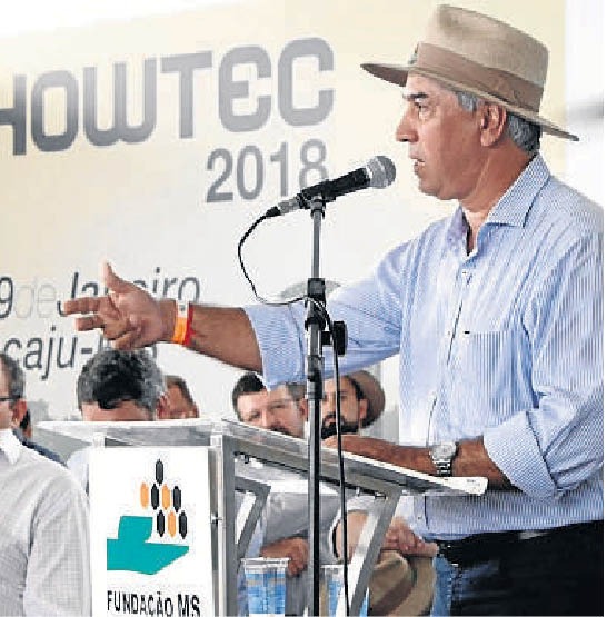 Mesmo em férias, governador participou da feira - Foto: Divulgação