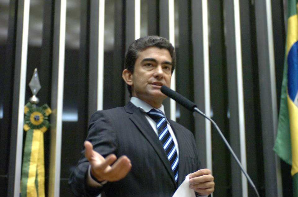 Pelo rádio, Marçal diz que abandonará a política em 2015 Foto arquivo pessoal facebook