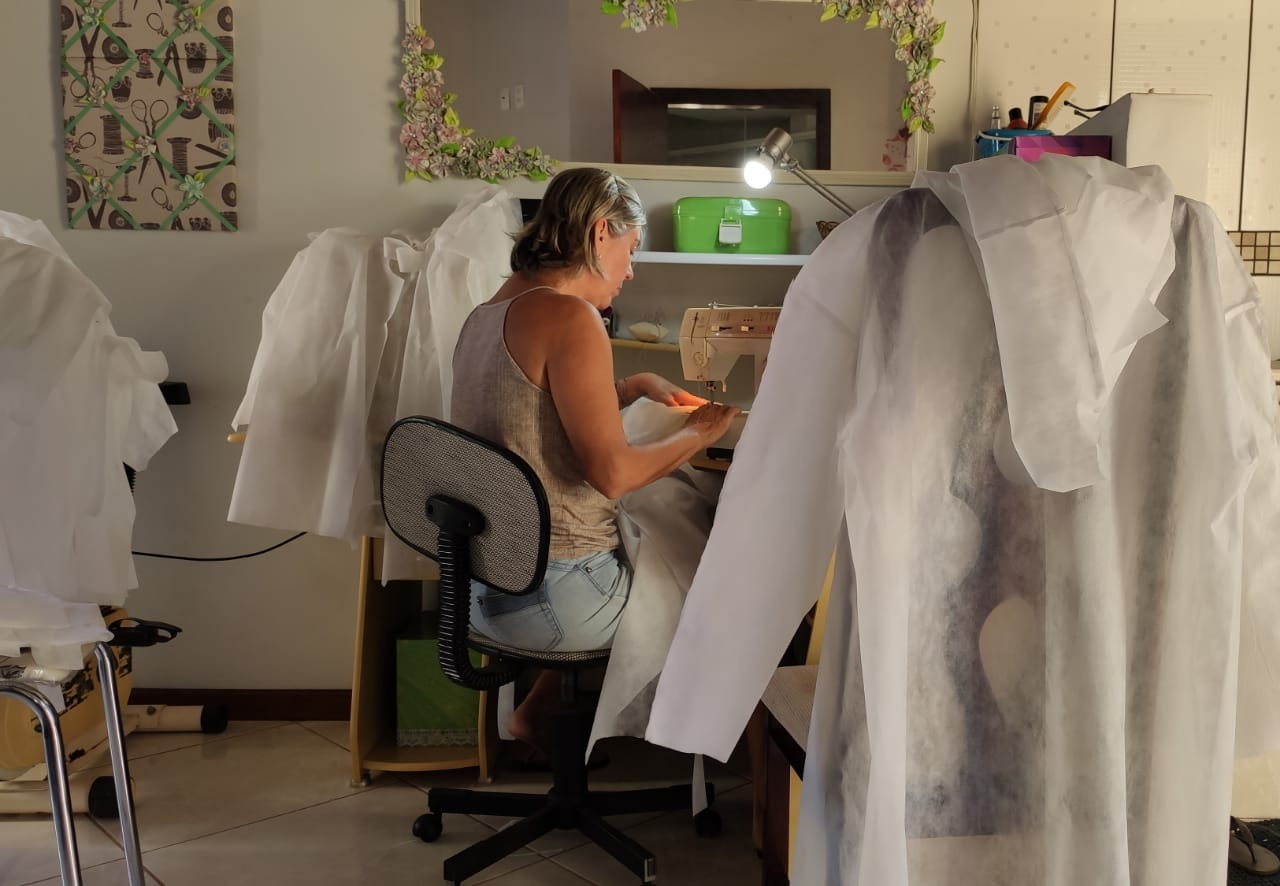 Hospital Alfredo Abrão está arrecadando materiais para confecção de máscaras Divulgação