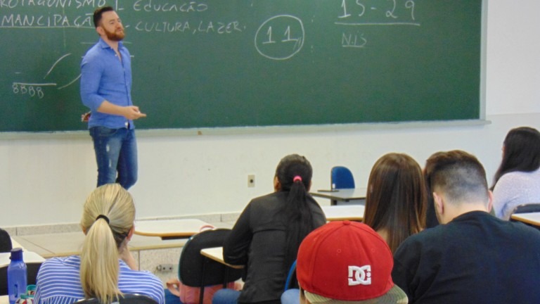 Prefeitura está com inscrições abertas para curso em vendas na era digital Prefeitura está com inscrições abertas para curso em vendas na era digital