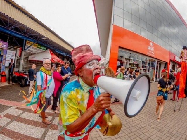 Confira a agenda cultural para o domingo em Campo Grande Foto: Vaca Azul