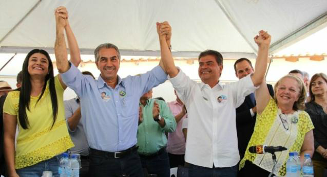 Nelsinho e Reinaldo definem aliança para 2º turno das eleições ao Governo do Estado (Foto: Marcos Ermínio)