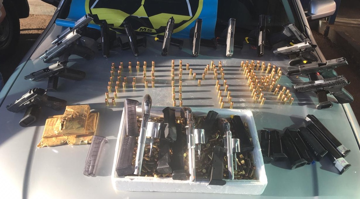 Vídeo: Apreensão de armas e munições pela Polícia Militar Rodoviária